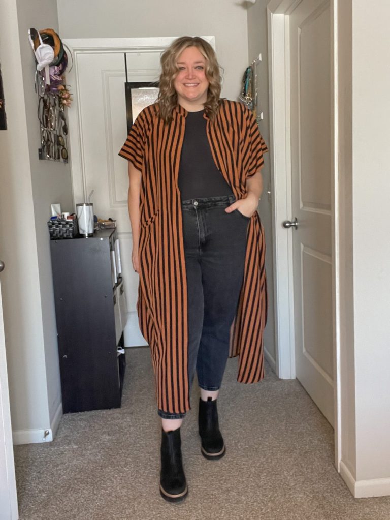 Plus Size Spring Outfit | Tara Jane Style Kaftan